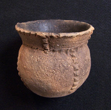 NICE AUTHENTIC CADDO NASH NECK BANDED POTTERY VESSEL FROM NORTHEAST TEXAS