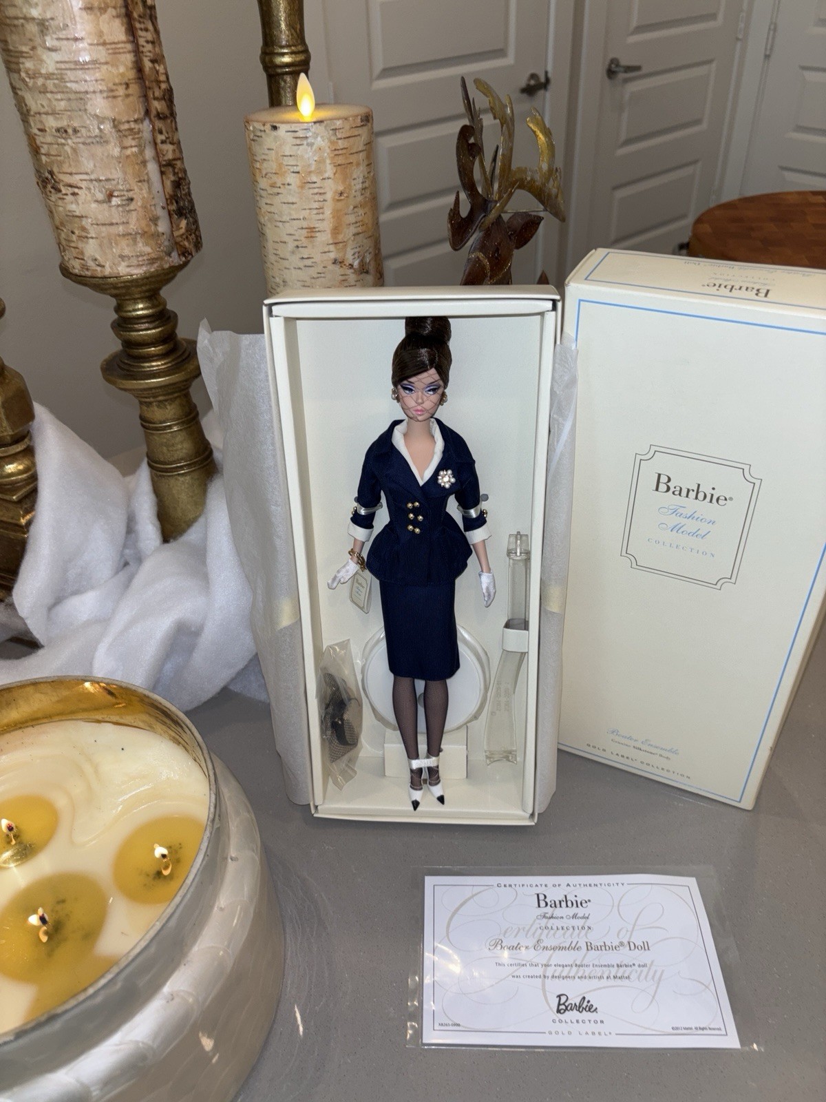 Conjunto Boater PIEDRA DE SEDA Barbie BFMC Club Exclusivo Dorado NRFB