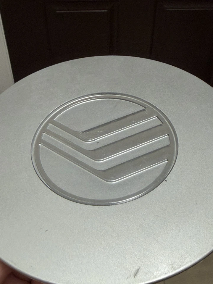 92 93 94 95 Mercury Sable OEM Center Hub Cap F34Y1141A F24C1141AA F34C1141AA - Image 2 of 4