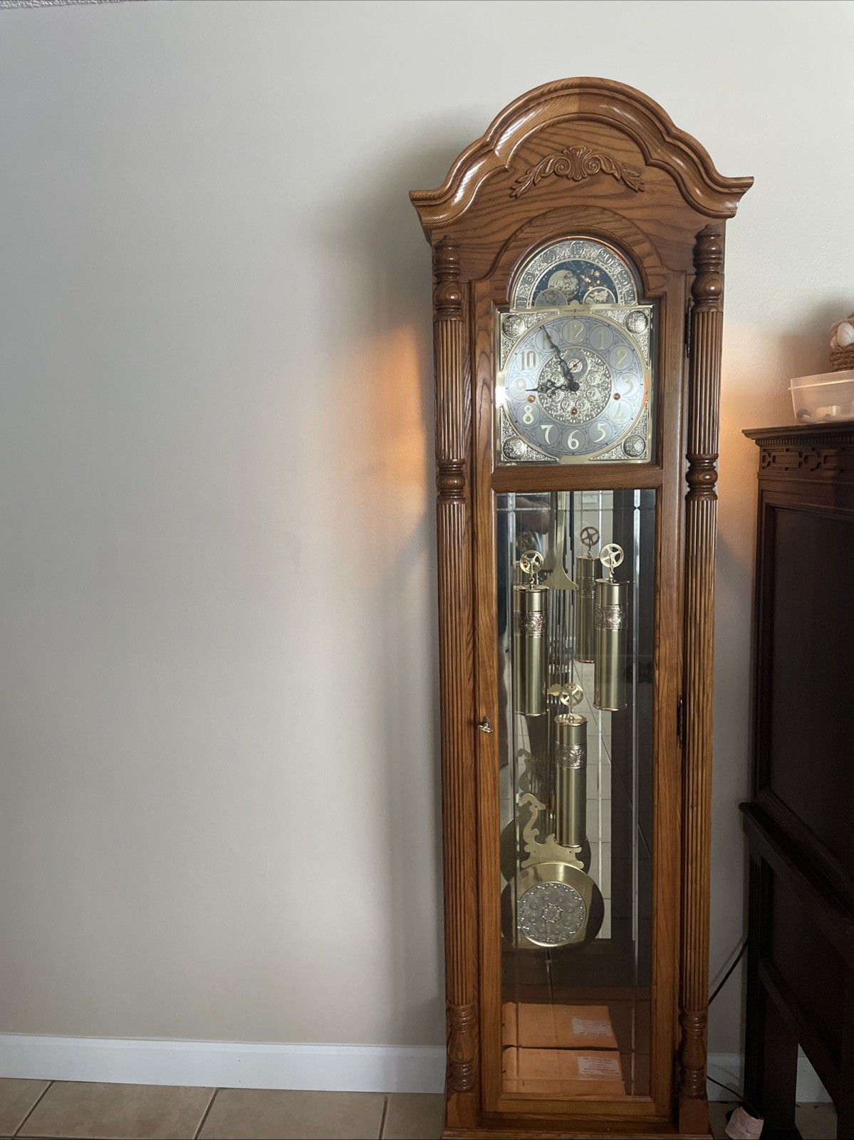 Beautifully Crafted 1980&rsquo;s Grandfather Clock. Excellent Co