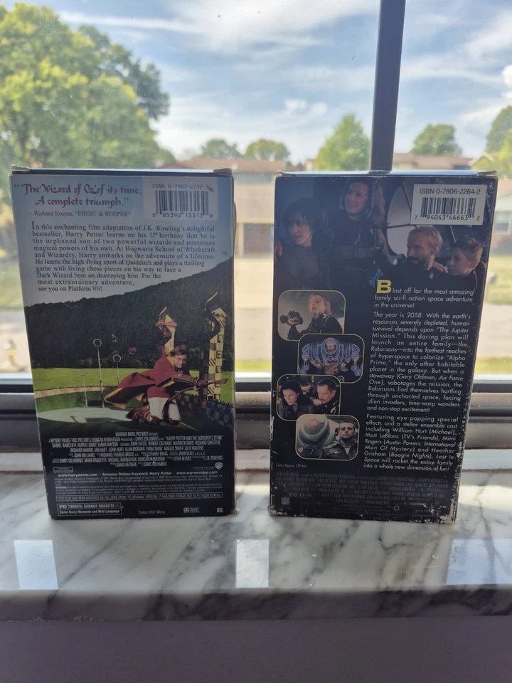 Harry Potter VHS Bundle: Sorcerer's Stone (2002) & Lost In Space (1998) Tested Foto 2 de 4