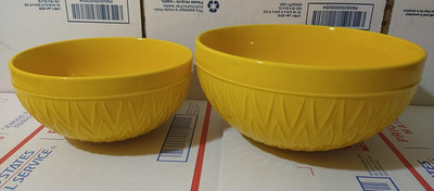 2 AVLA Porcelain Mixing Bowls for Kitchen 1.8/1.2 Qt Ceramic Large Serving Salad
