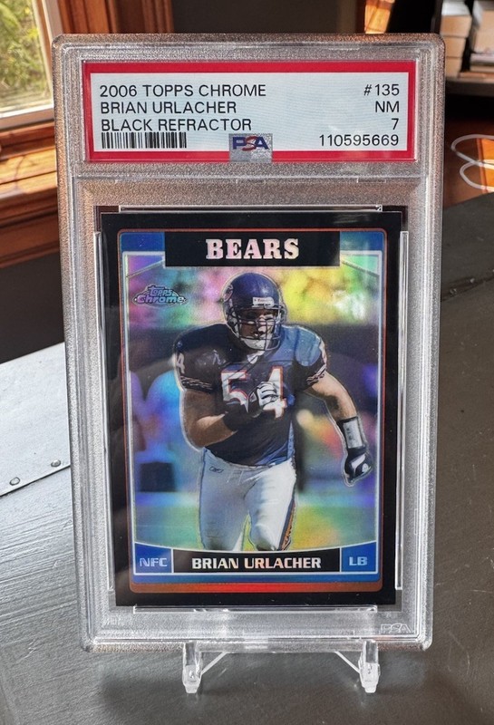 2006 Topps Chrome – Brian Urlacher – Black Refractor /199 PSA 7
