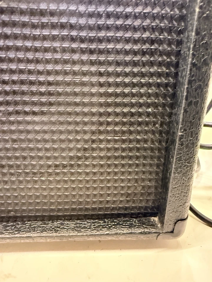 Silvertone Smart IIs Guitar AMP Black Amplifier - image 4 of 4