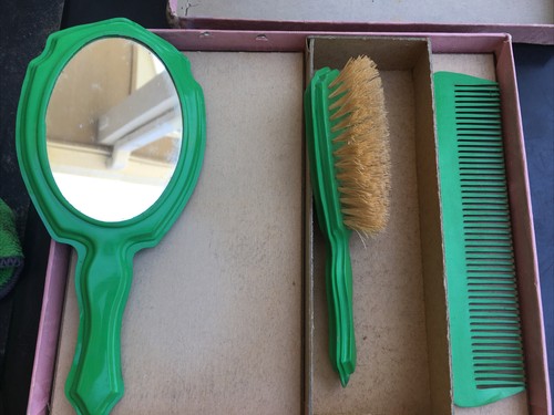 Vintage Hand Painted Mirror Brush Comb Set Child Size Vanity Set - Picture 7 of 8