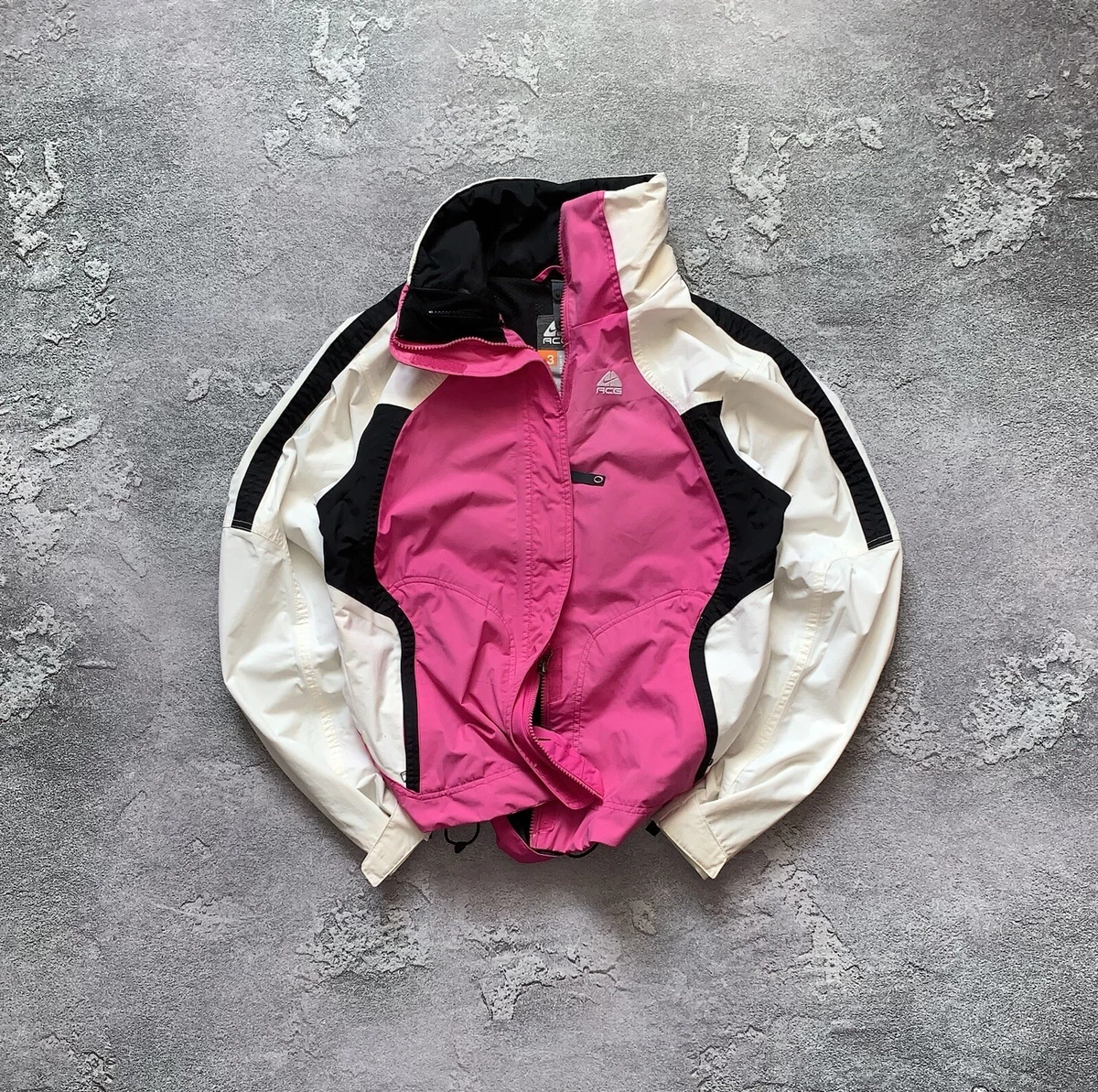 Nike acg store jacket pink