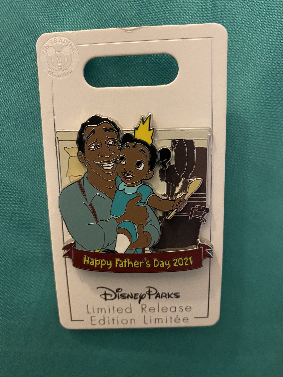 Disney Parks Happy Father's Day 2021 Tiana Pin Limited Release