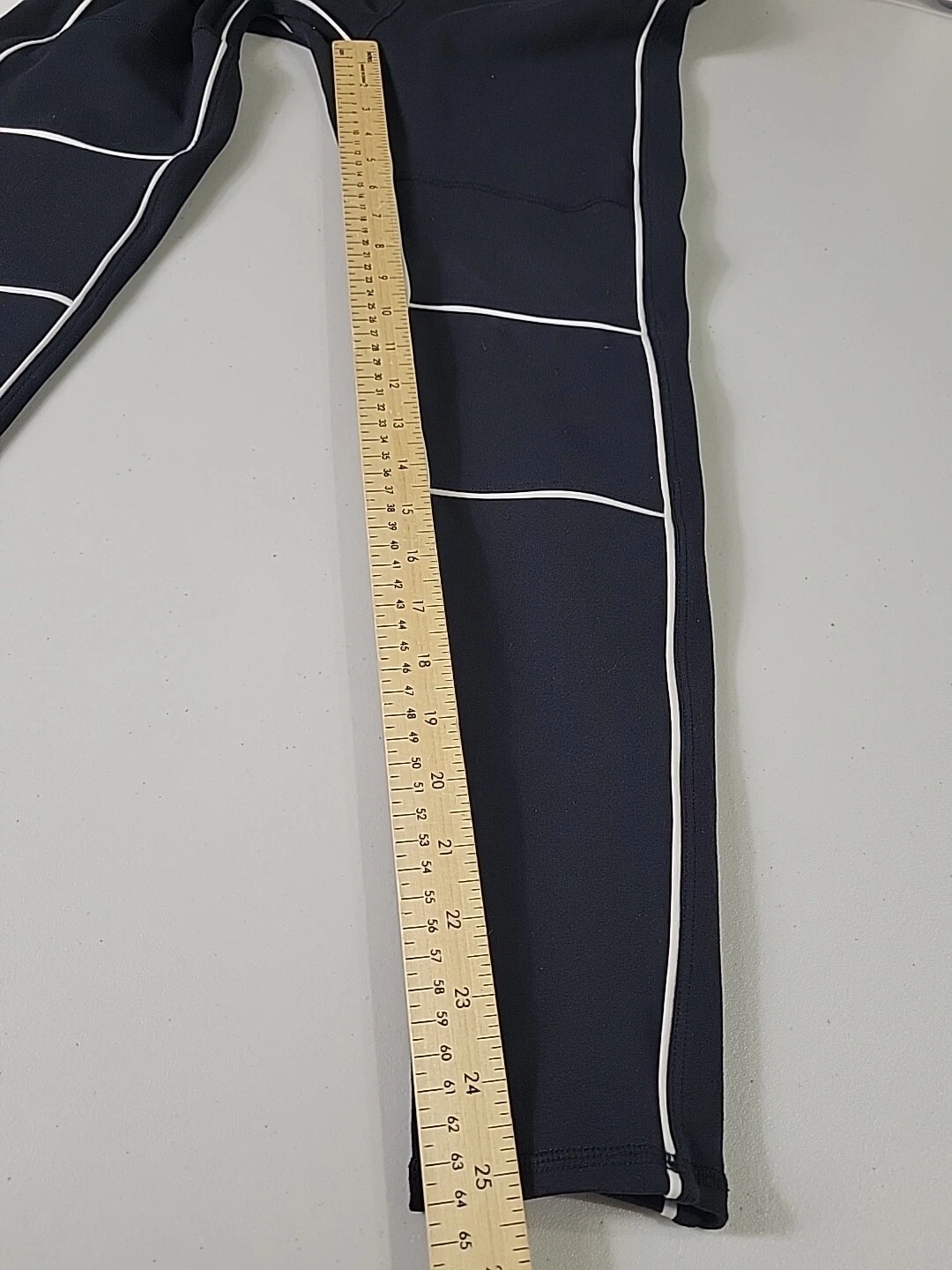 alo-yoga 7/8 guard leggings