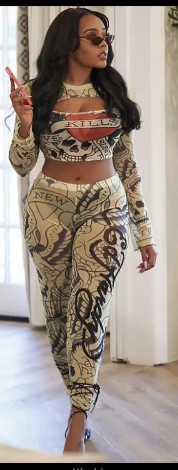 Sexy traje transparente de dos piezas Foto 3 de 3