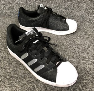 adidas superstar classic black and white