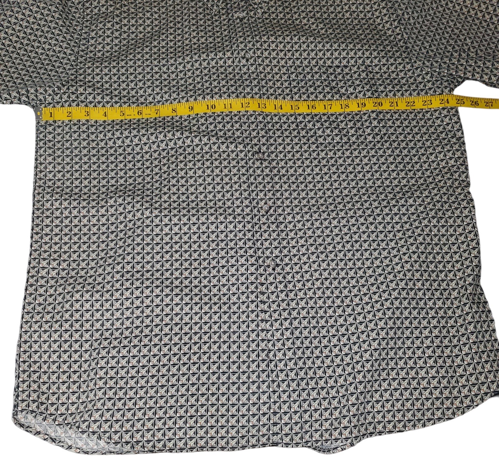 Pendleton Men’s Black Brown Geometric Design Butt… - image 9