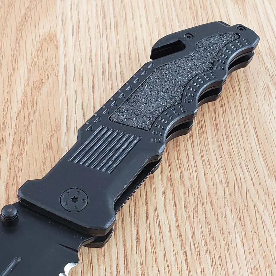 Cuchillo Plegable Smith and Wesson Border Guard 4.25" Hoja 7Cr17 Mango Aluminio Foto 4 de 4