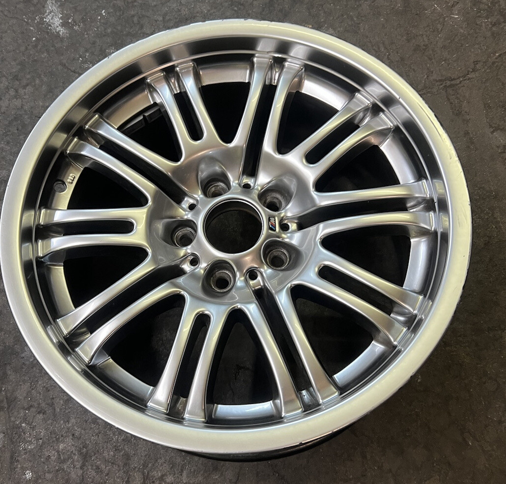 59368 BMW M3 OE USED WHEEL 5x120mm 36112229960 Used Please See 