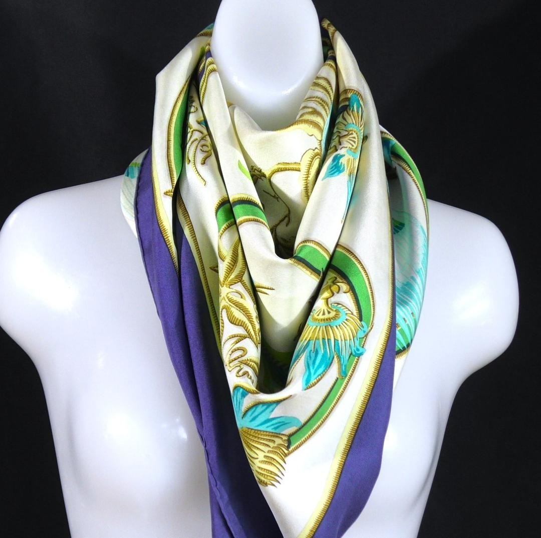 Hermes Carre 90 Large Silk Scarf D385 m1_0702