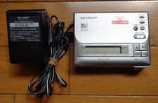 SHARP MD-MS100 Portable MiniDisc Recorder Player Compact MD Walkman Style