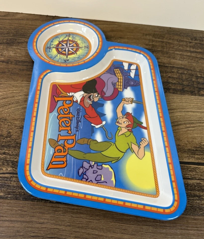 Bandeja de plástico de 2 secciones con brújula Peter Pan exclusiva de la tienda Disney de colección Foto 2 de 4
