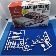 64 Dodge 426 Hemi Ss Ramchargers Race Engine W 2x4 Intake 125 Lbr Model Parts