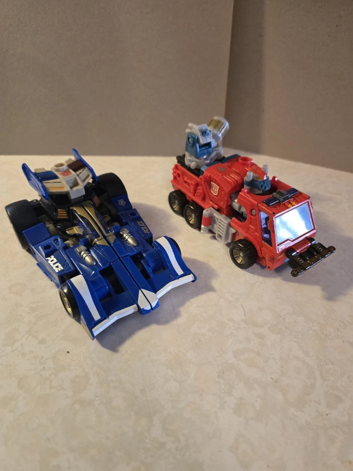 Transformers Energon Deluxe Class Inferno And Prowl - Imagem 3 de 4