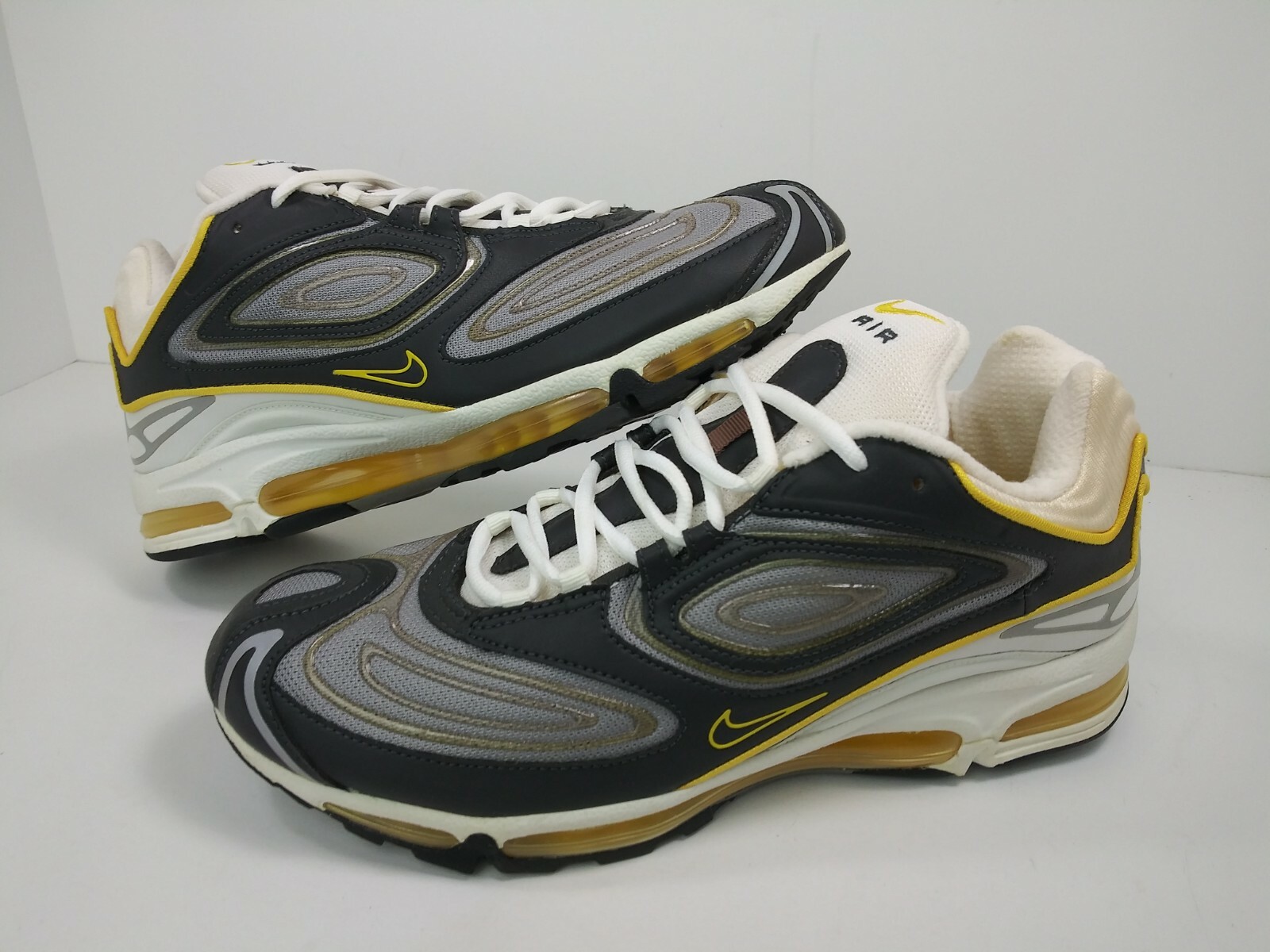 nike air team max zoom 1998