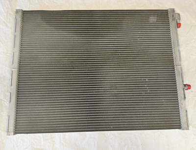 BMW E70 X5 E71 X6 ラジエーター ラジエター 35i 17117533472 出荷締切18時