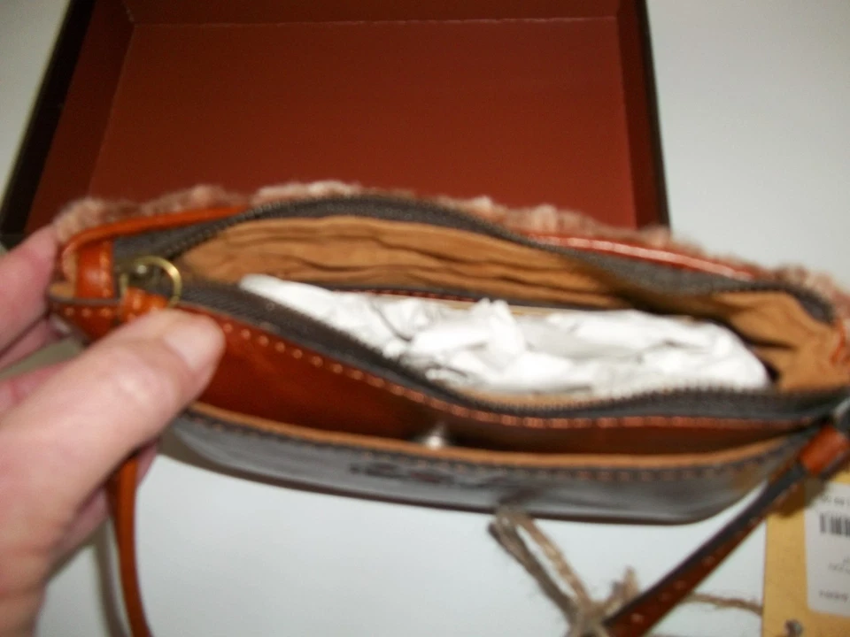 ПАТРИЦИЯ НАШ шерпа и кожи VINOVA PIEDMONT застежки сумочки кошелек с ремешком бумажник новый - Изображение 4 из 4