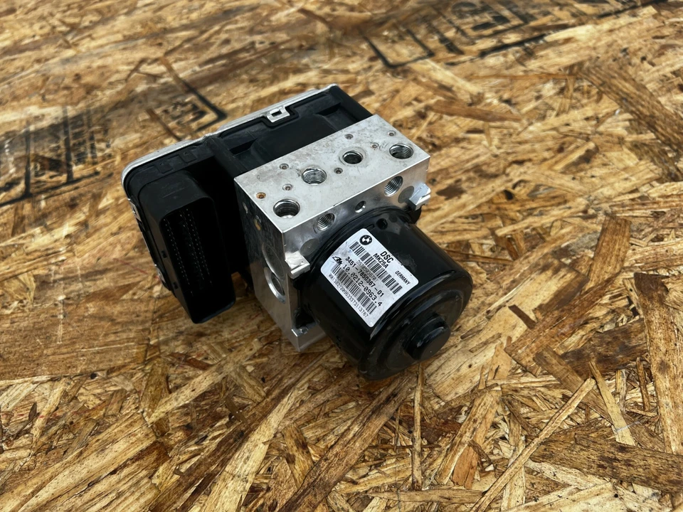 BRAKE ABS HYDRAULIC PUMP AND MODULE 7845674 BMW M6 M5 (2013-2016) OEM - Image 3 of 4