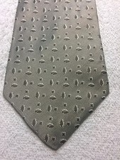 DKNY MENS TIE GRAY WITH GOLD 4 X 57 NWOT