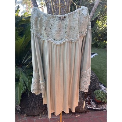 Coco sage green floral crochet neckline mini dress Women's size medium
