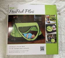 KidCo PeaPod Plus Portable Lightweight Travel Bed Green Black Infant Toddler