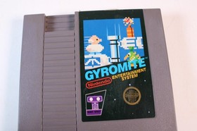 Gyromite Nintendo NES) 5-screw, game cart only, tested/works
