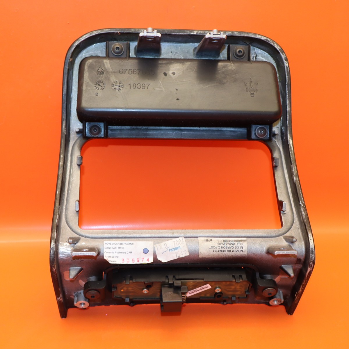 Maserati Quattroporte 2003-2008 Rear Center console P/N 67567000