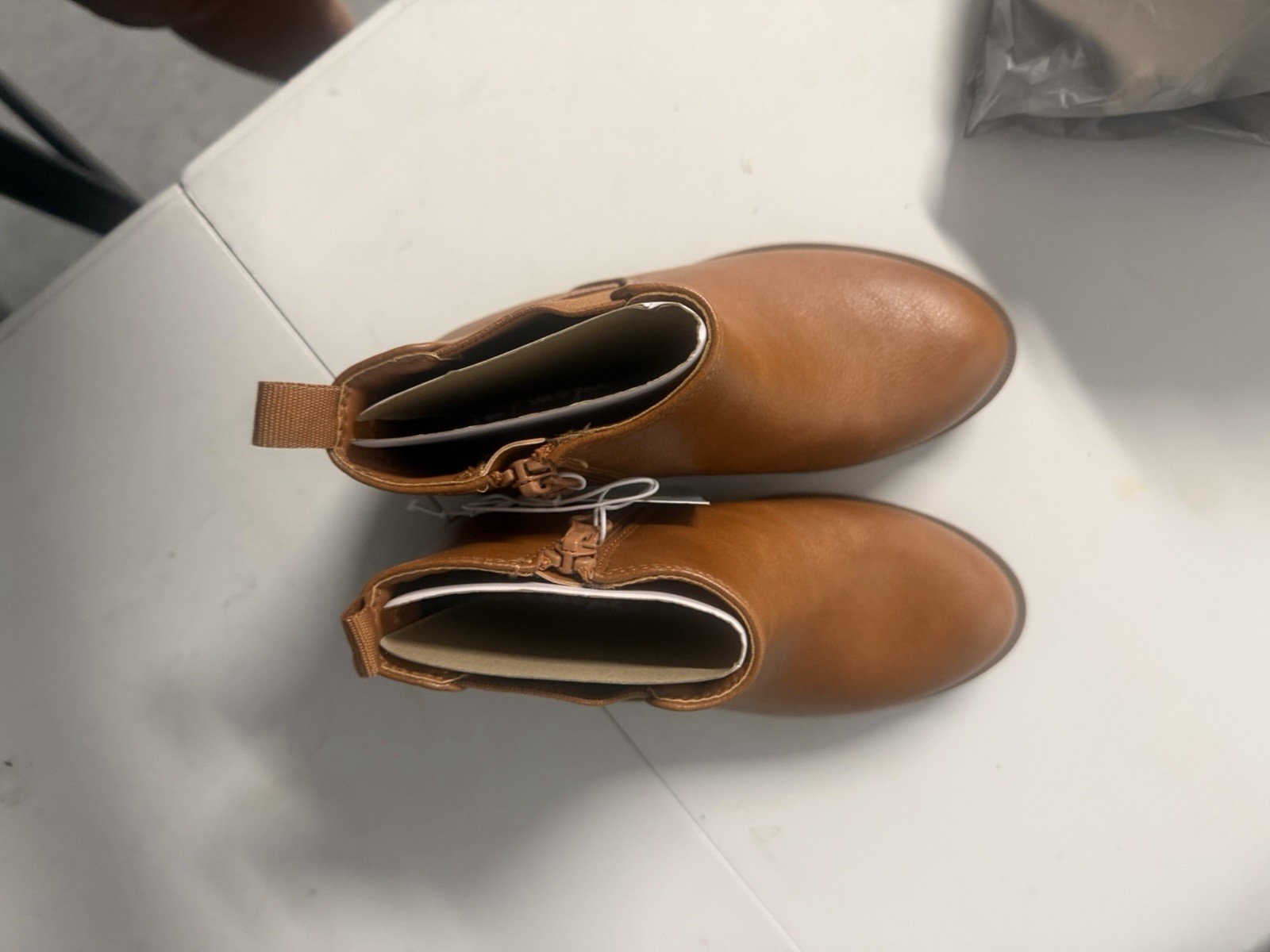 Boots Girls Cat And Jack Brown Chelsea Size 11 New With Tags