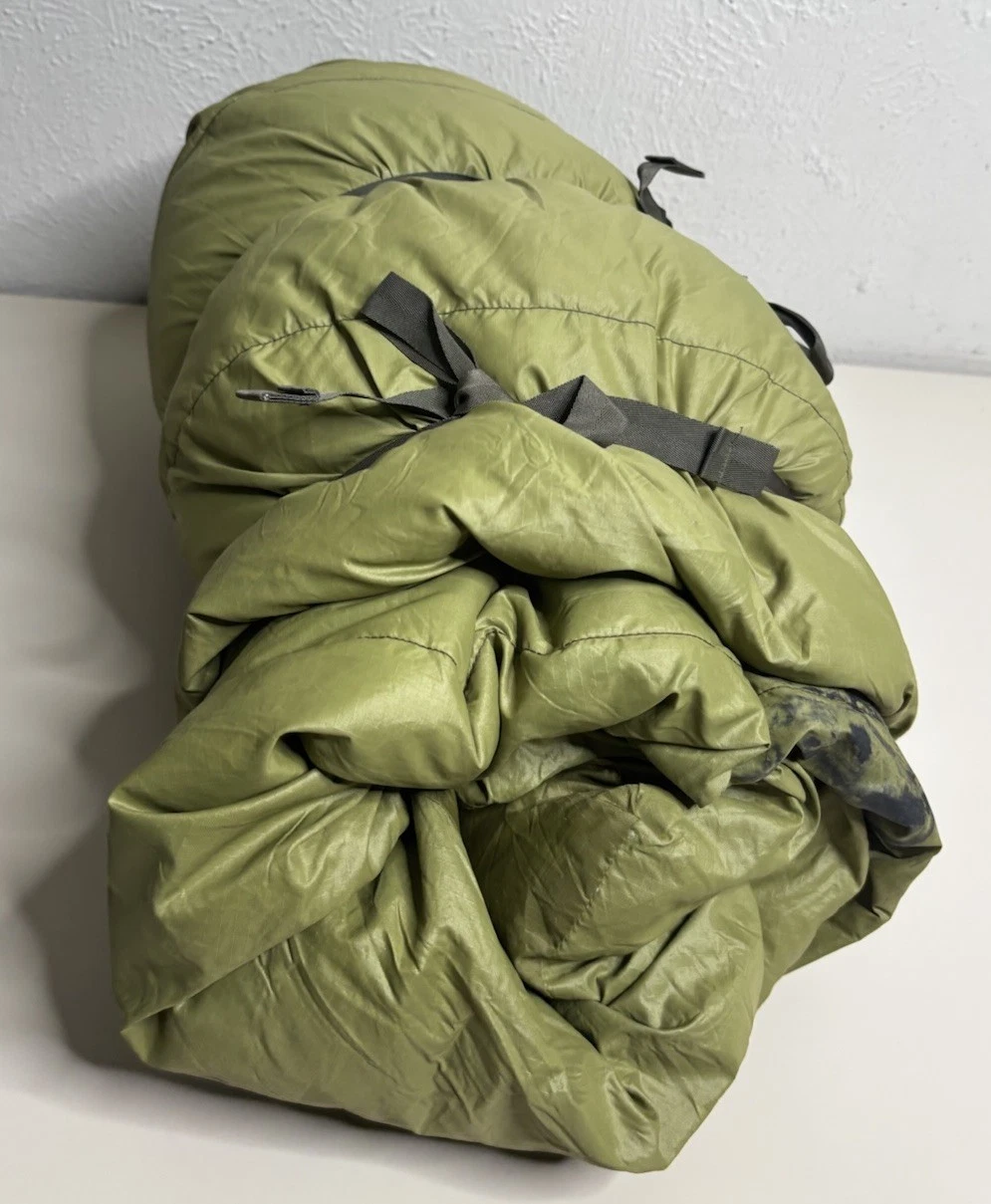 Vintage US Military Sleeping Bag, Mountain M- 1949 Regular Sz Feather Filled GUC