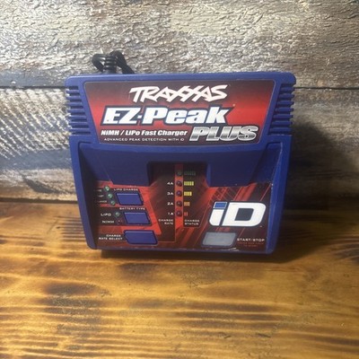 Traxxas EZ Peak Plus NIMH/LIPO Fast Charger. ID Batteries.Peak Detection