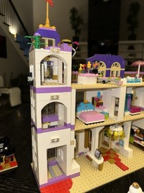 LEGO Friends 41101 Heartlake Grand Hotel 100% Complete W Instructions