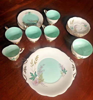 Hübsches Vintage Porzellan Teeservice Royal Adderley 'Louise' 19 Teile