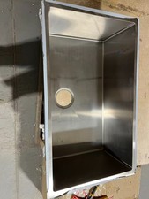 30 Inch Undermount 16 Gauge Stainless Steel Handmade Kitchen Sink with Strainer