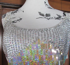 Damen Pailetten- Top weiß-silber    Gr 44 / 46 von la belle