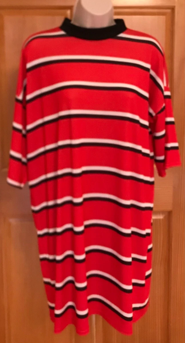 Pretty Little Thing Red Contrast Stripe Oversized Boyfriend T