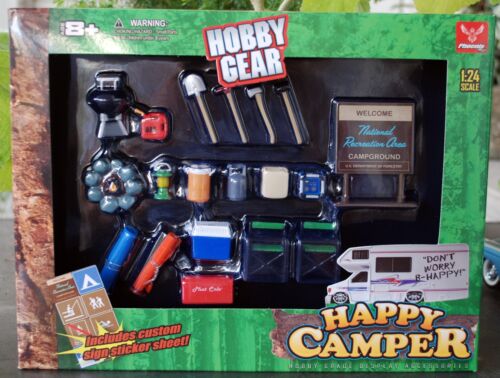 18430 Outdoor Zubehör Camping Grill Platz Feuer Happy Camper 1:24 Hobby Gear - Bild 1 von 2