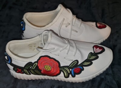BNWT PRETTY GIRLS KIDS MISS SIXTY TRAINERS SHOES, SIZE UK, EUR
