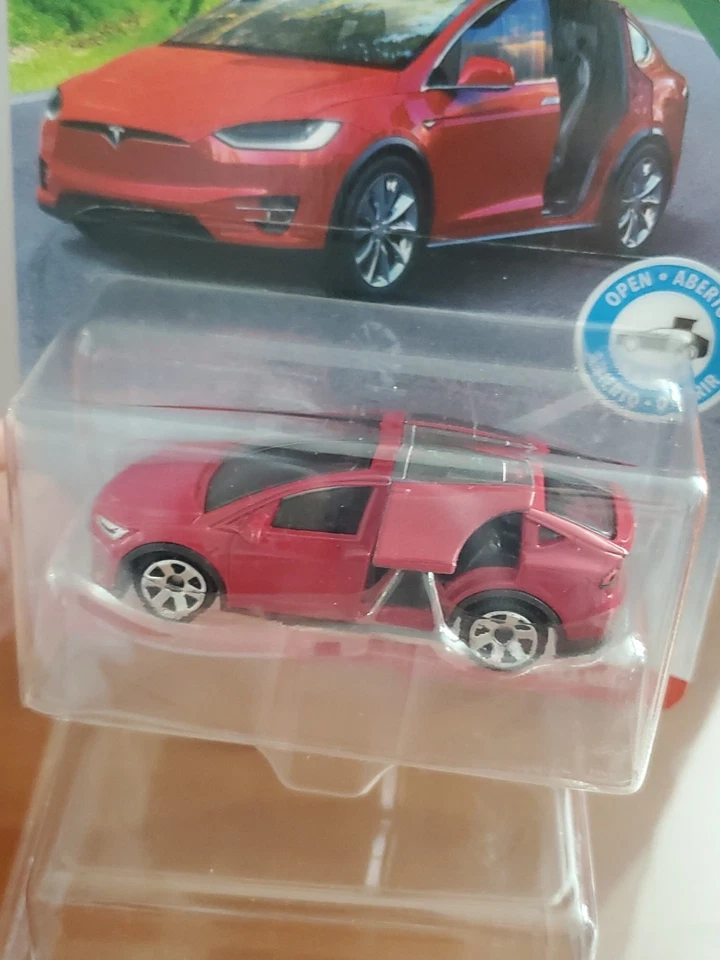 2019 Matchbox Moving Parts Tesla Model X in Red - Image 2 of 4
