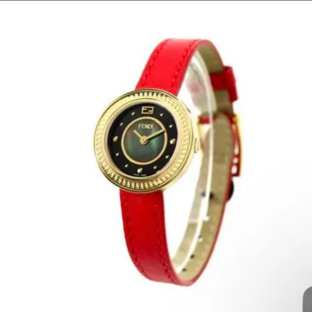 FENDI Analog Watch Leather Red/Black Fur Etched Box Used