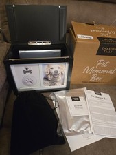 Chasing Tails Pet Urns Accessories. Suitable For All Pets