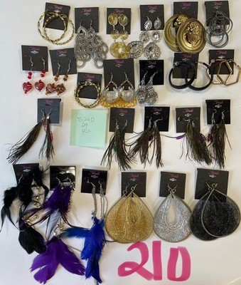 E210  INVENTORY CLEARANCE LOT   24pcs Fashion EARRINGS Dangle Pierced