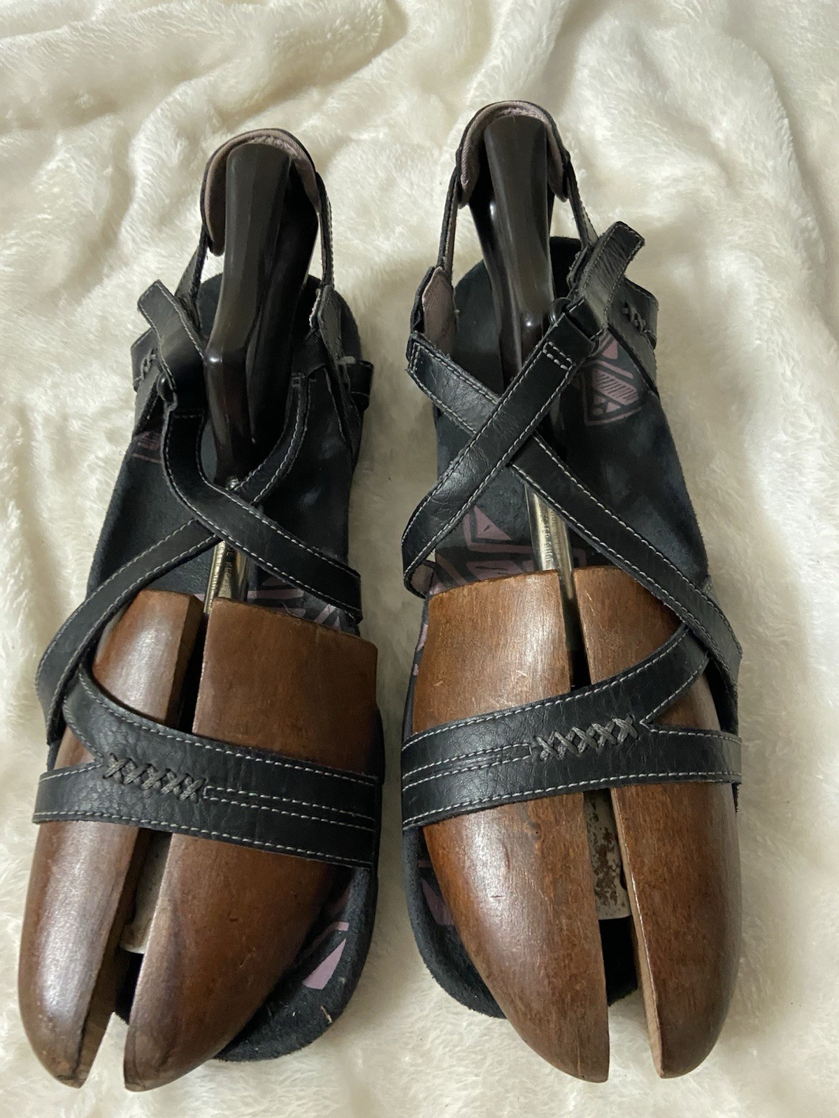 Merrell sandali sportivi neri lilla Keepsake in pelle nera da donna taglia 8 B06