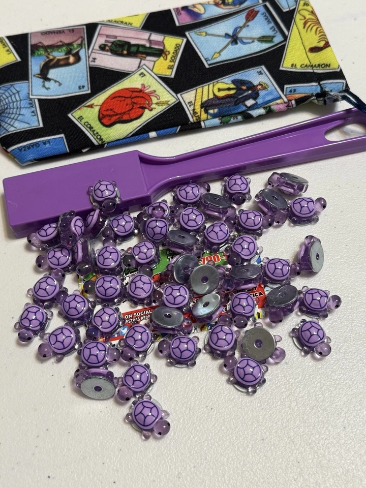 50 turtle-shaped chips, magnetic shovel and bag - Image 2 of 4