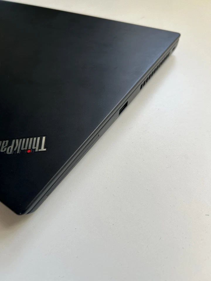 Lenovo ThinkPad T480s · i5-8250U · 8GB · 256GB, photo 3 of 5