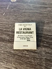 vintage LA VIGNA   restaurant matchbook GREENVALE long Island  NY