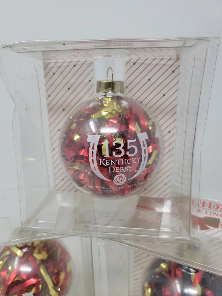 Juego de 3 adornos Derby de Kentucky nuevos en caja 1- 135/2009; 2-136/2010 con licencia  Foto 3 de 4